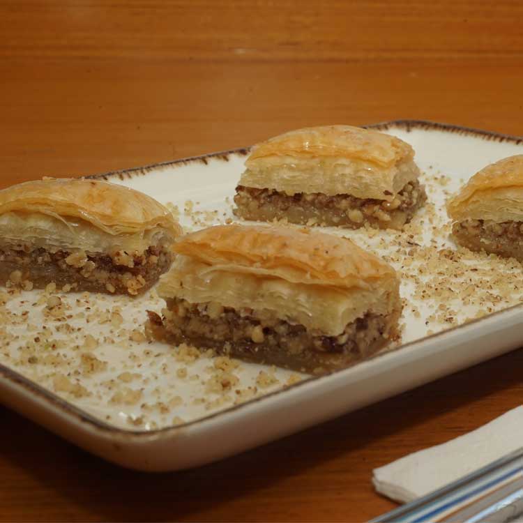 Cevizli Baklava